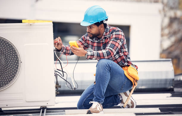 Best Licensed Electrician  in Suamico, WI